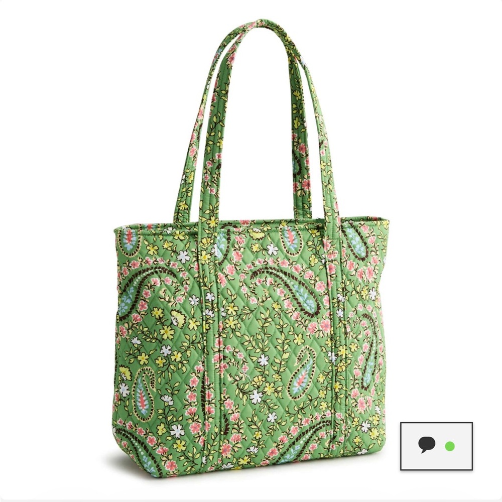 Vera Bradley Original Vera Tote. NWT Hollyhock Green. RARE NEW PATTERN - Picture 2 of 5